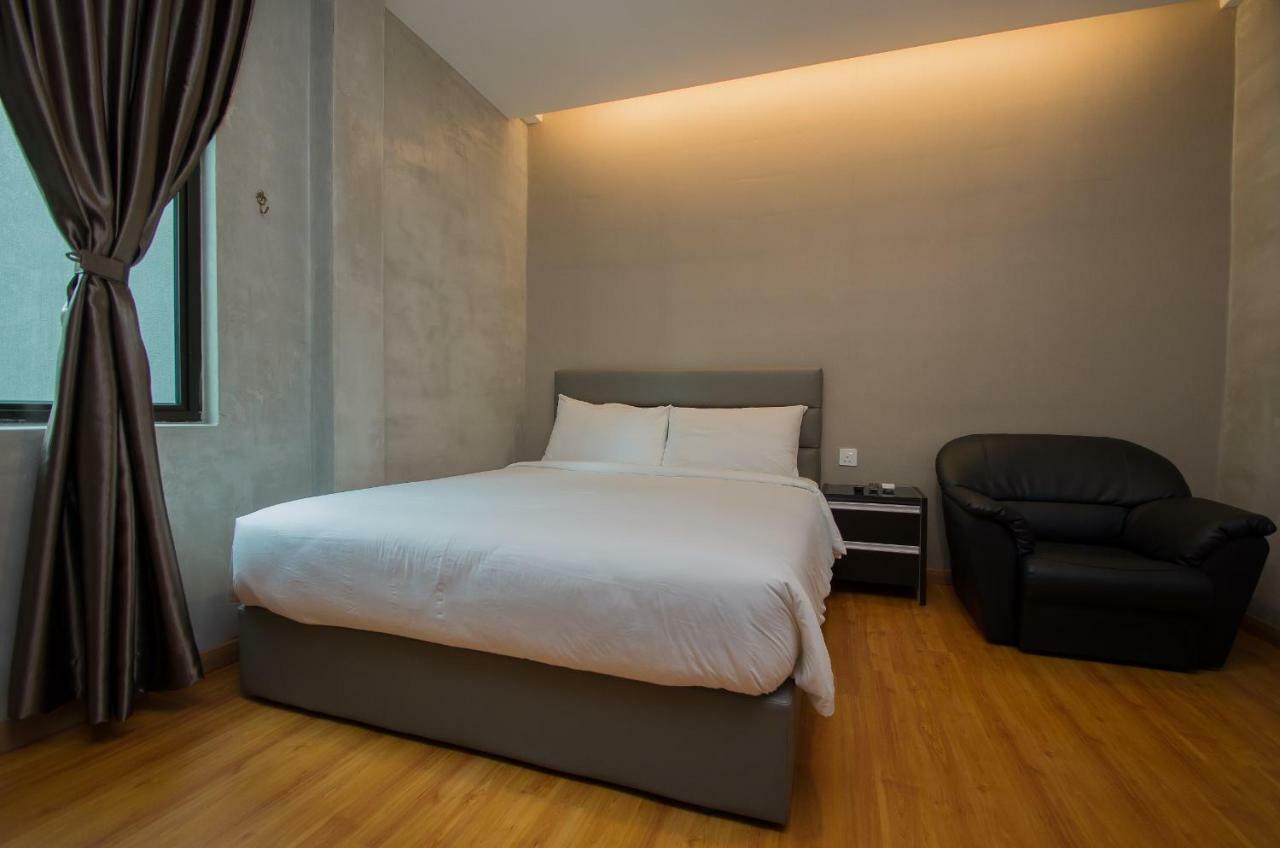 Insta Hotel Johor Bahru Exterior foto